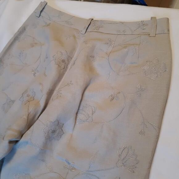 Larry Levine Petetus Embroidered Capris 8P Linen Blend 2 Faux Pockets - Picture 5 of 8